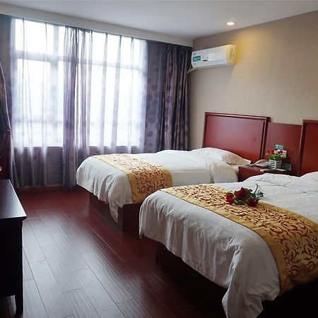 Greentree Inn Beijing Changping Shahe Metro Station Express Hotel Экстерьер фото