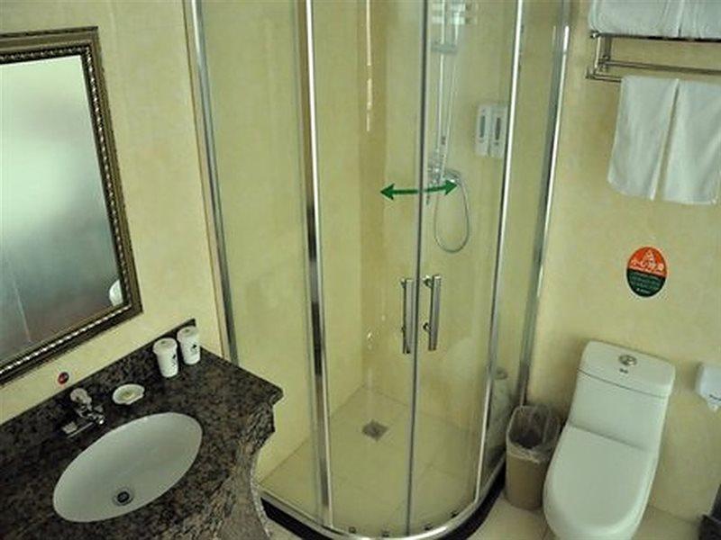 Greentree Inn Beijing Changping Shahe Metro Station Express Hotel Экстерьер фото