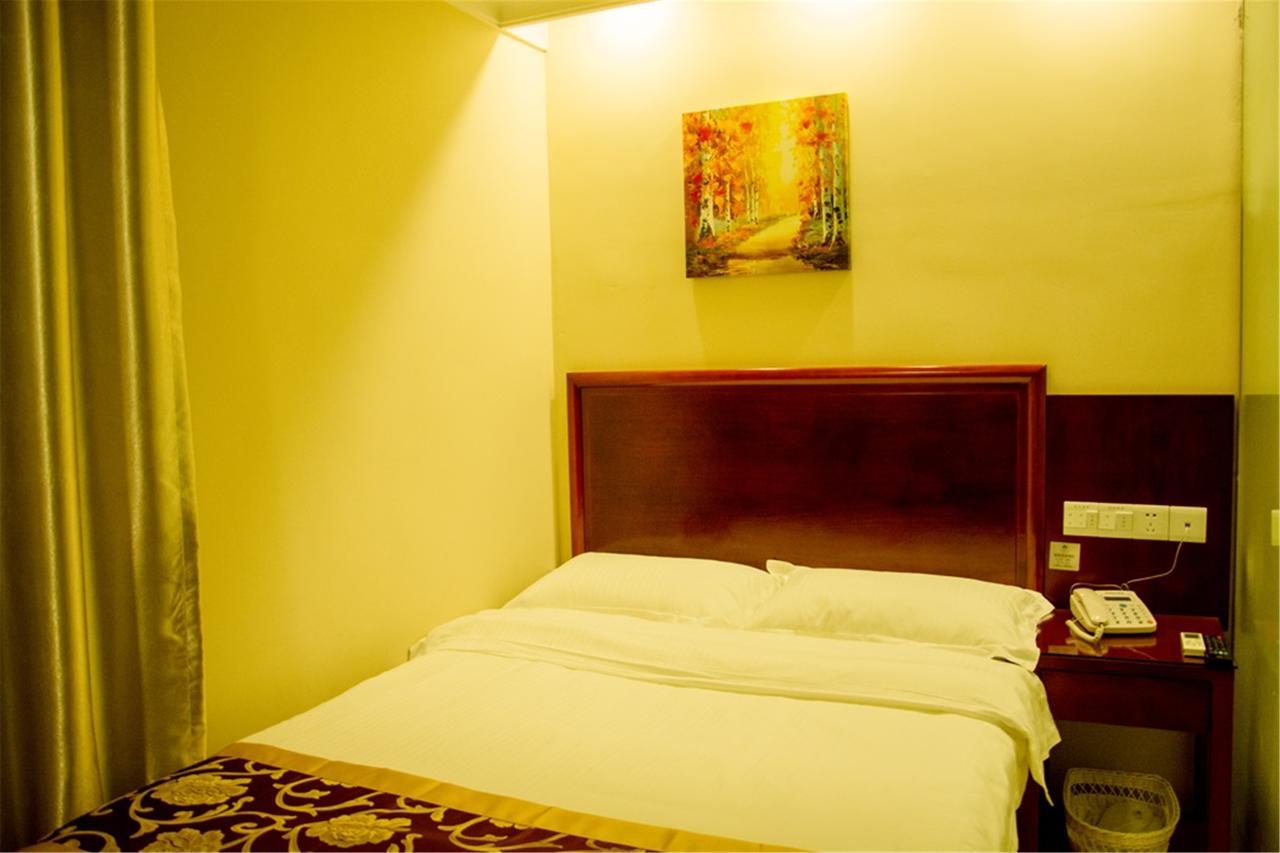 Greentree Inn Beijing Changping Shahe Metro Station Express Hotel Экстерьер фото